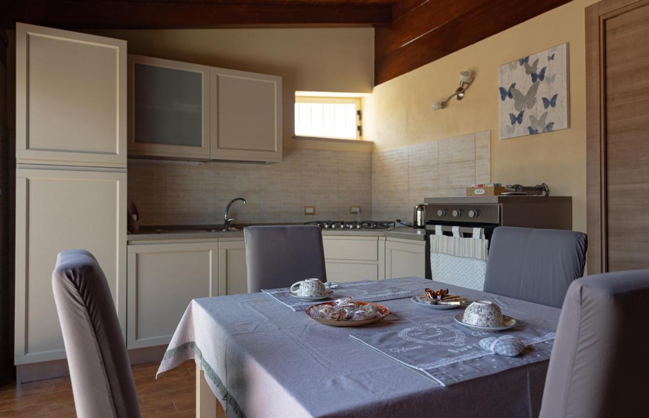Mansarda In Centro Apartment Capri Leone Екстериор снимка